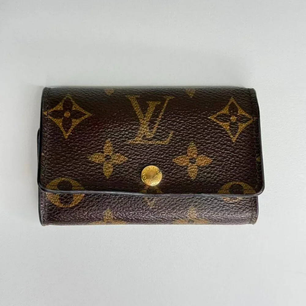Louis Vuitton Monogram Canvas Keychain with Classic Gold Hardware